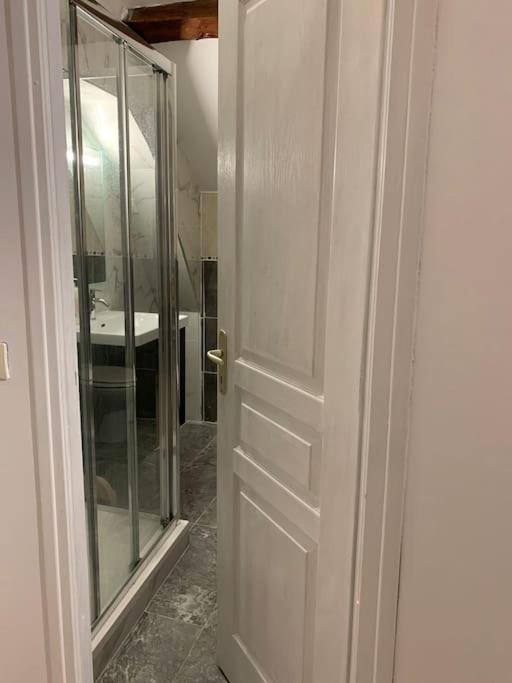 Appartement De Charme - 41M² Rosny-sur-Seine 外观 照片